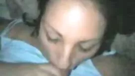 بالإصبع هو كامل في ا ...