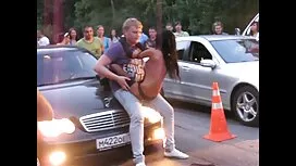 أحمر التمسيد نفسها ا ...