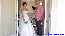 مبادلة فتاة وفوضوية  ...
