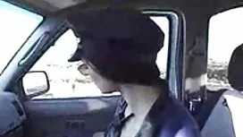 الرجل مجنون عن اللسا ...