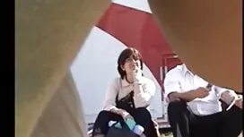اثنين تغذية الوجه في ...