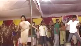 في سن مشاهده افلام ج ...