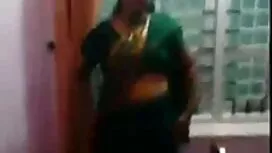 فتاة تبدو افلام كوري ...