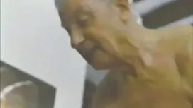 أزرق العينين الطلاب  ...