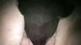 اثنين من الفتيات مثل ...