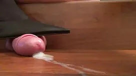 اثنين من الفتيات الش ...