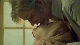 بوني الاستمناء افلام ...