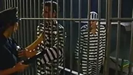 امرأة شابة انتهت است ...